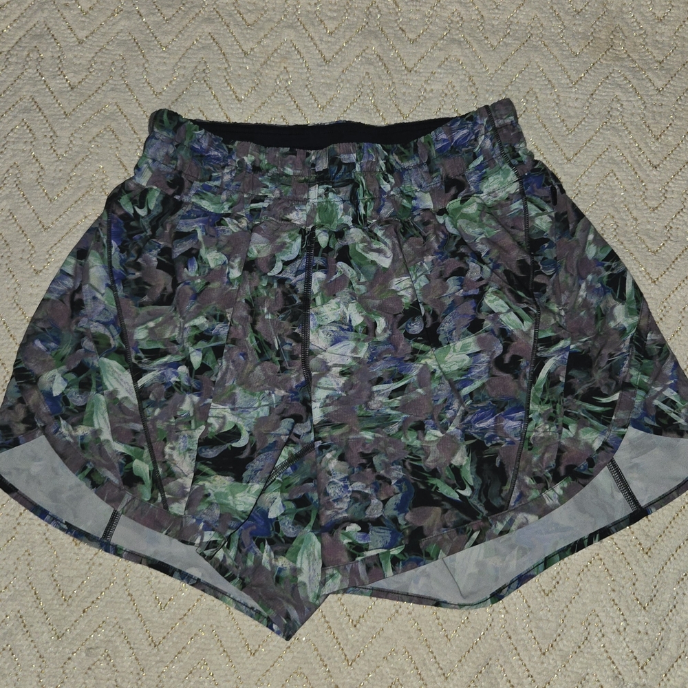 lululemon athletica Women's Floral-Print Athletic Shorts in Green & Purple